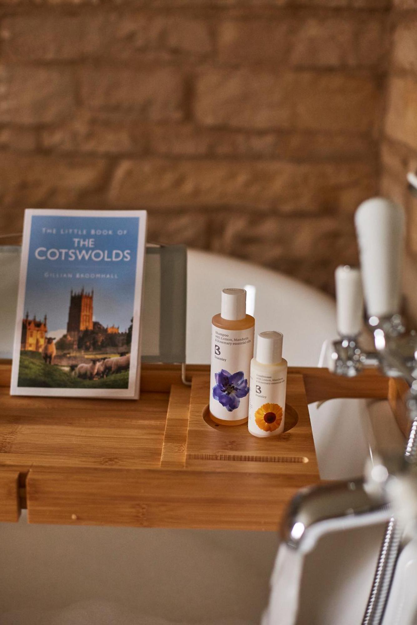 Wild Thyme & Honey - Cirencester-Cotswolds Экстерьер фото